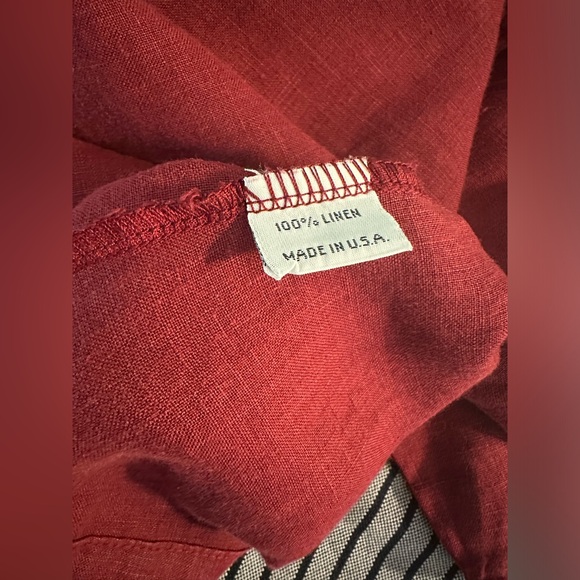 BRYN WALKER Judy Tunic Top Shirt Blouse 100% Linen Burgundy Kangaroo Pocket - Picture 9 of 14